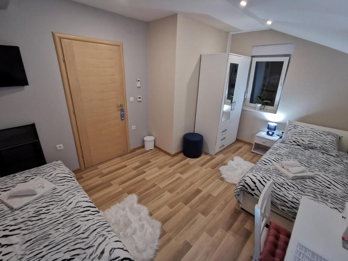 Apartman Bozur **** Satnica Dakovacka 外观 照片